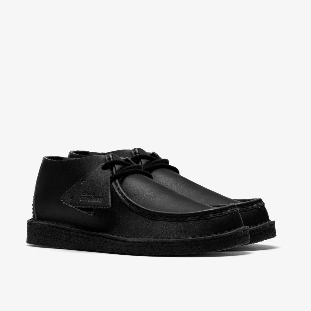 Desert Nomad Black/Black Leather