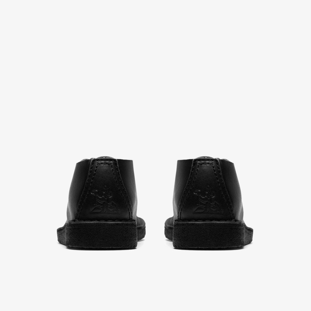 Desert Nomad Black/Black Leather