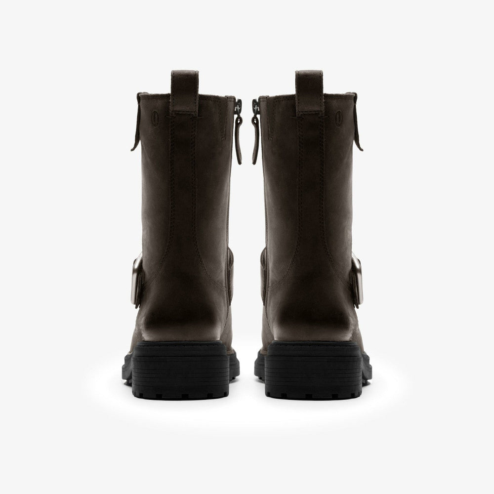 Orinoco 3 Bay Dark Grey Leather