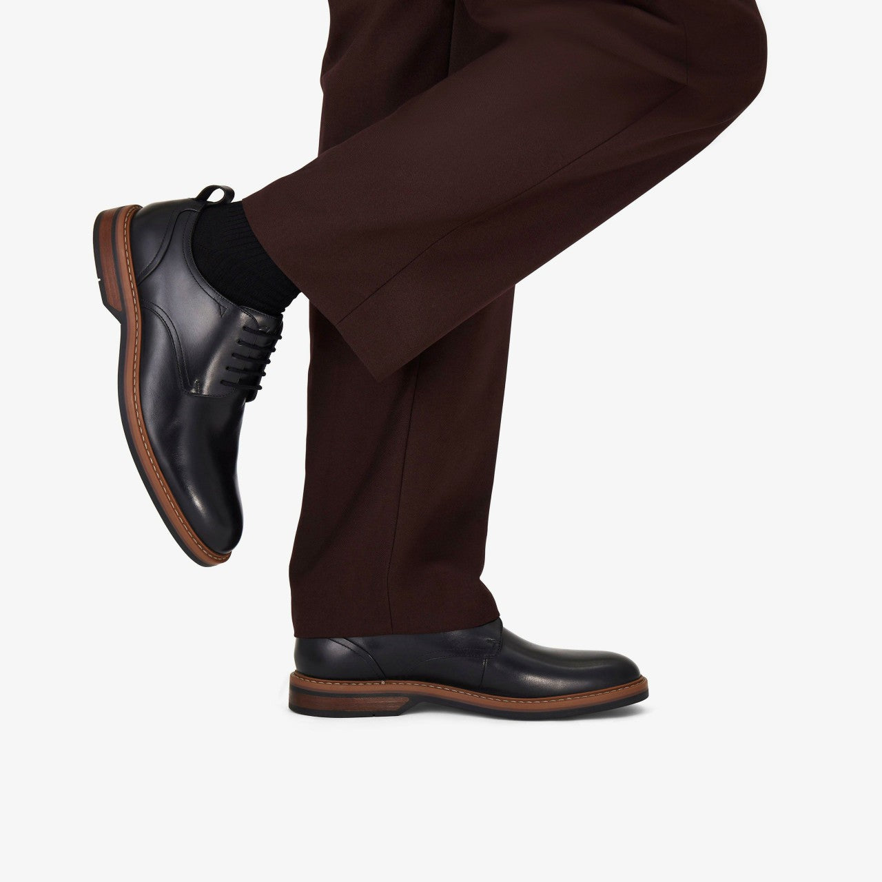 Aldwin Lace Black Leather