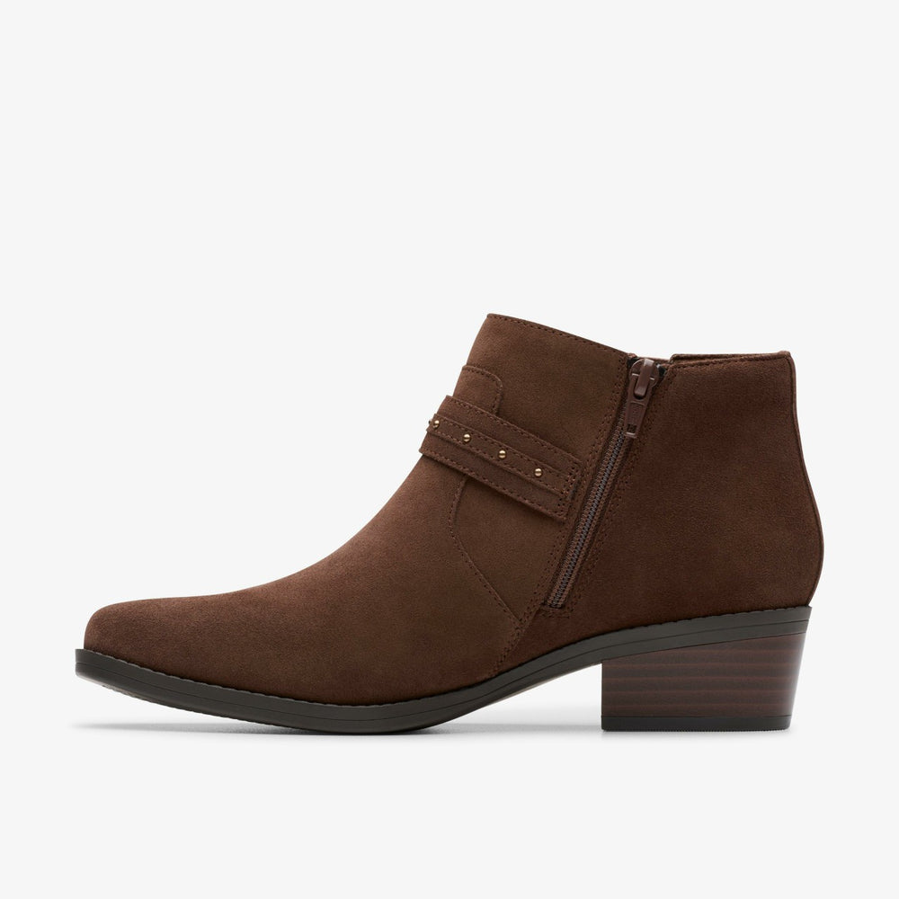 Danyelle Wish Brown Suede