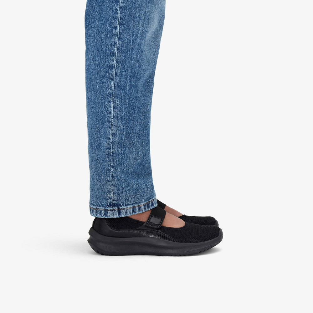 Solevana Jane Black