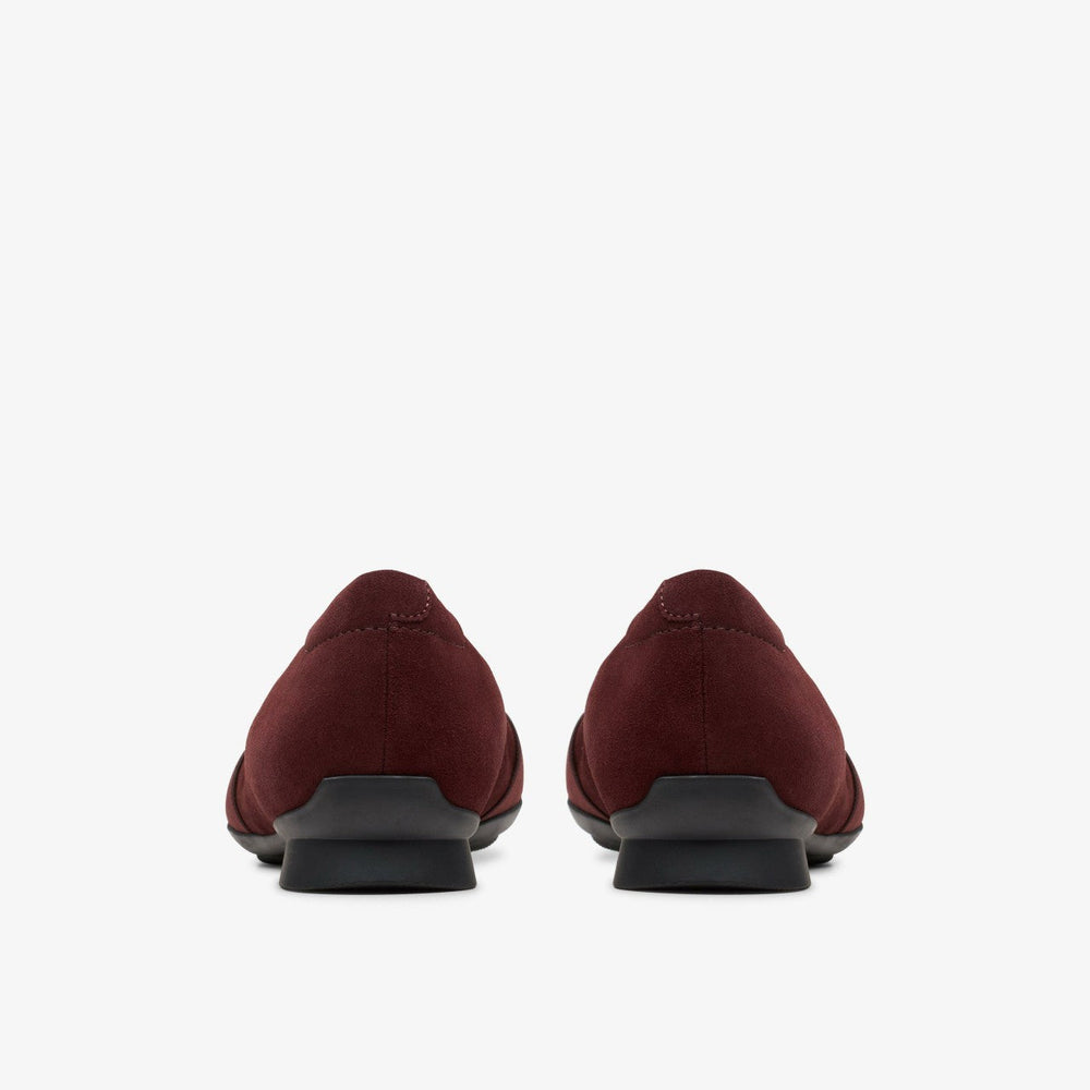 Jazmynn Gem Merlot Suede