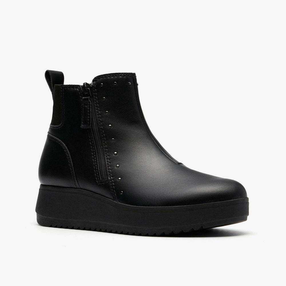 Zylah Willow Black Leather