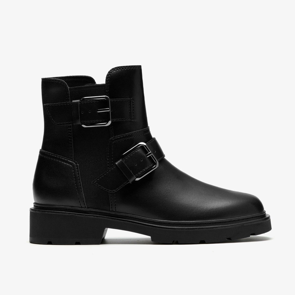 Lauryl Bay Black Leather