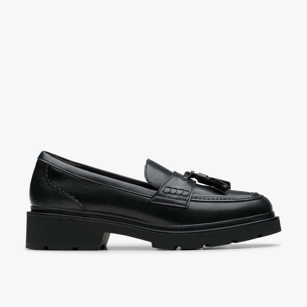 Lauryl Tassel Black Leather