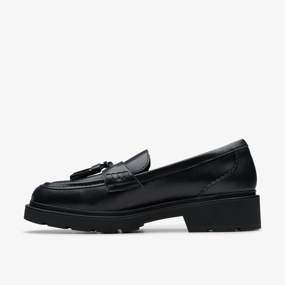 Lauryl Tassel Black Leather