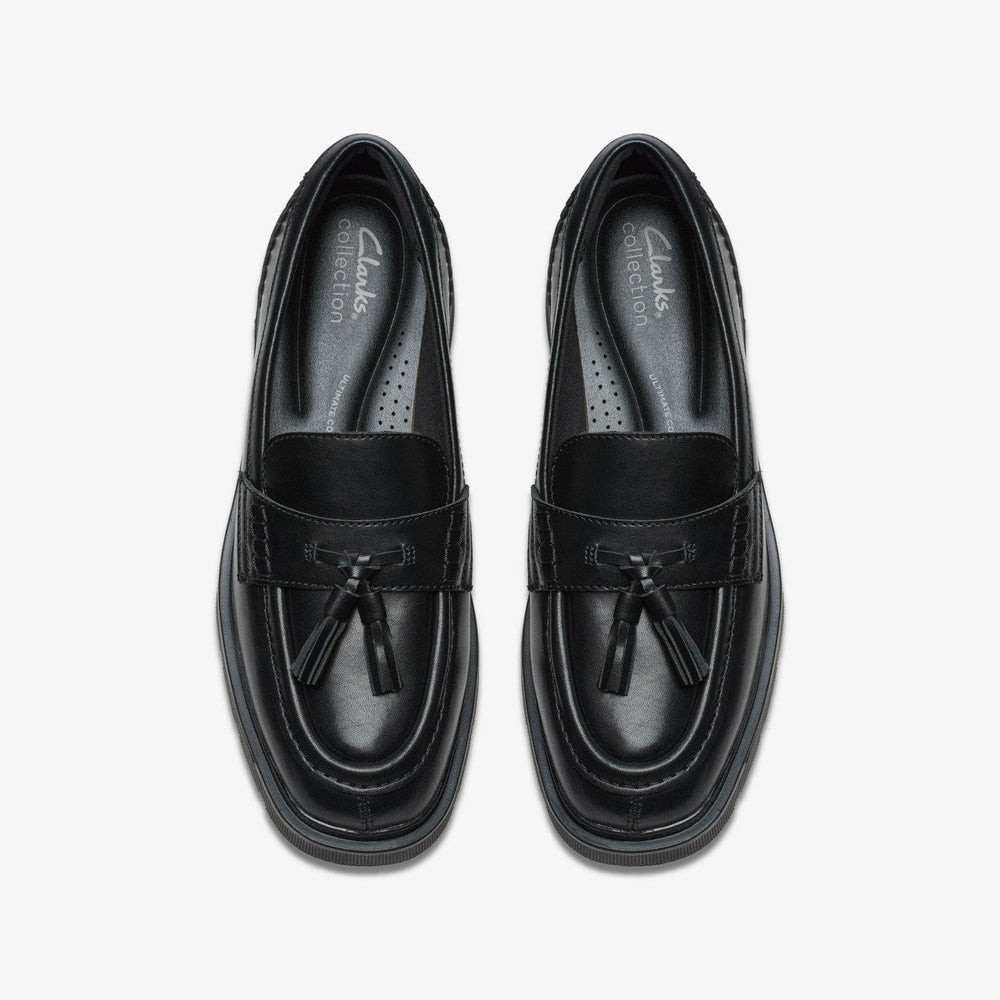 Lauryl Tassel Black Leather