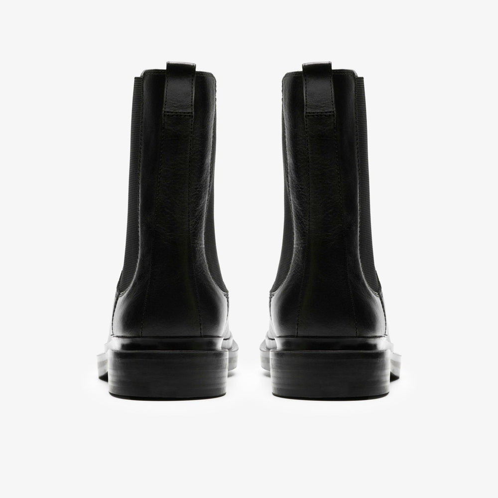 Previa Top Black Leather