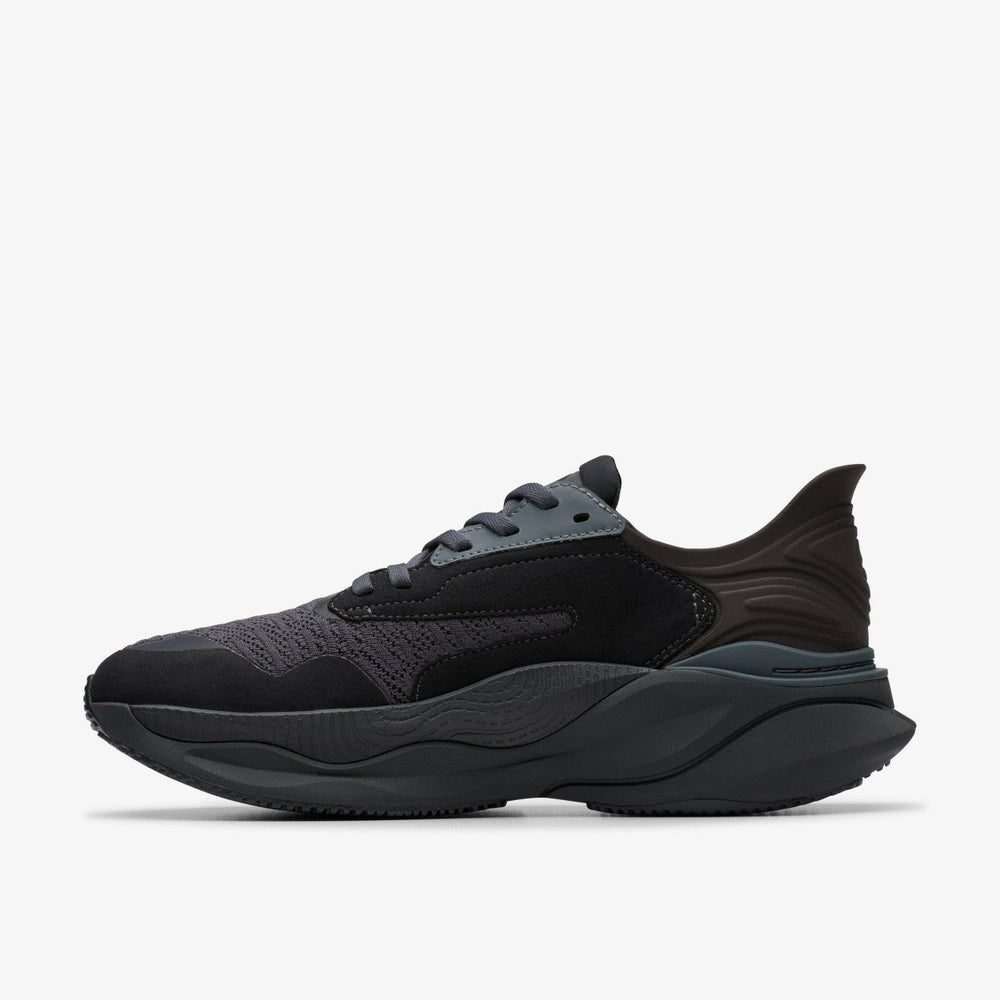 Clarks Pace Black
