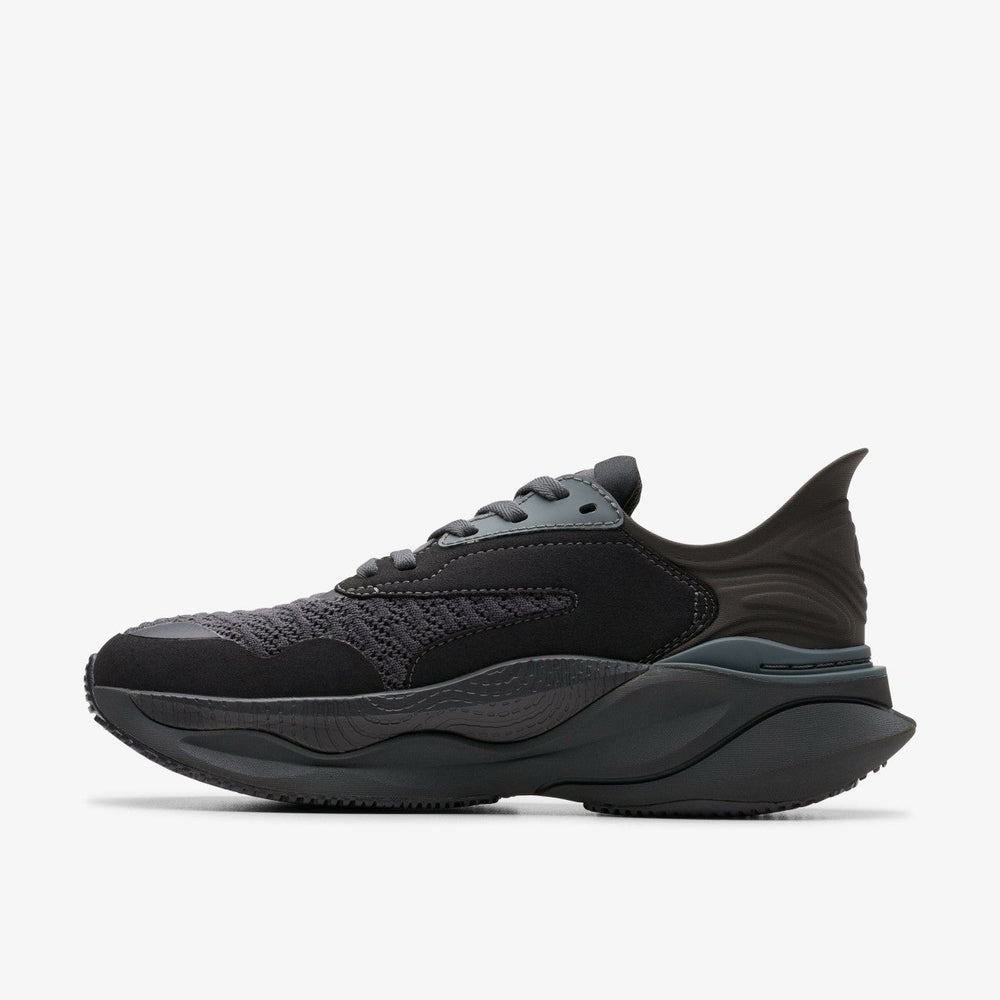 Clarks Pace Black