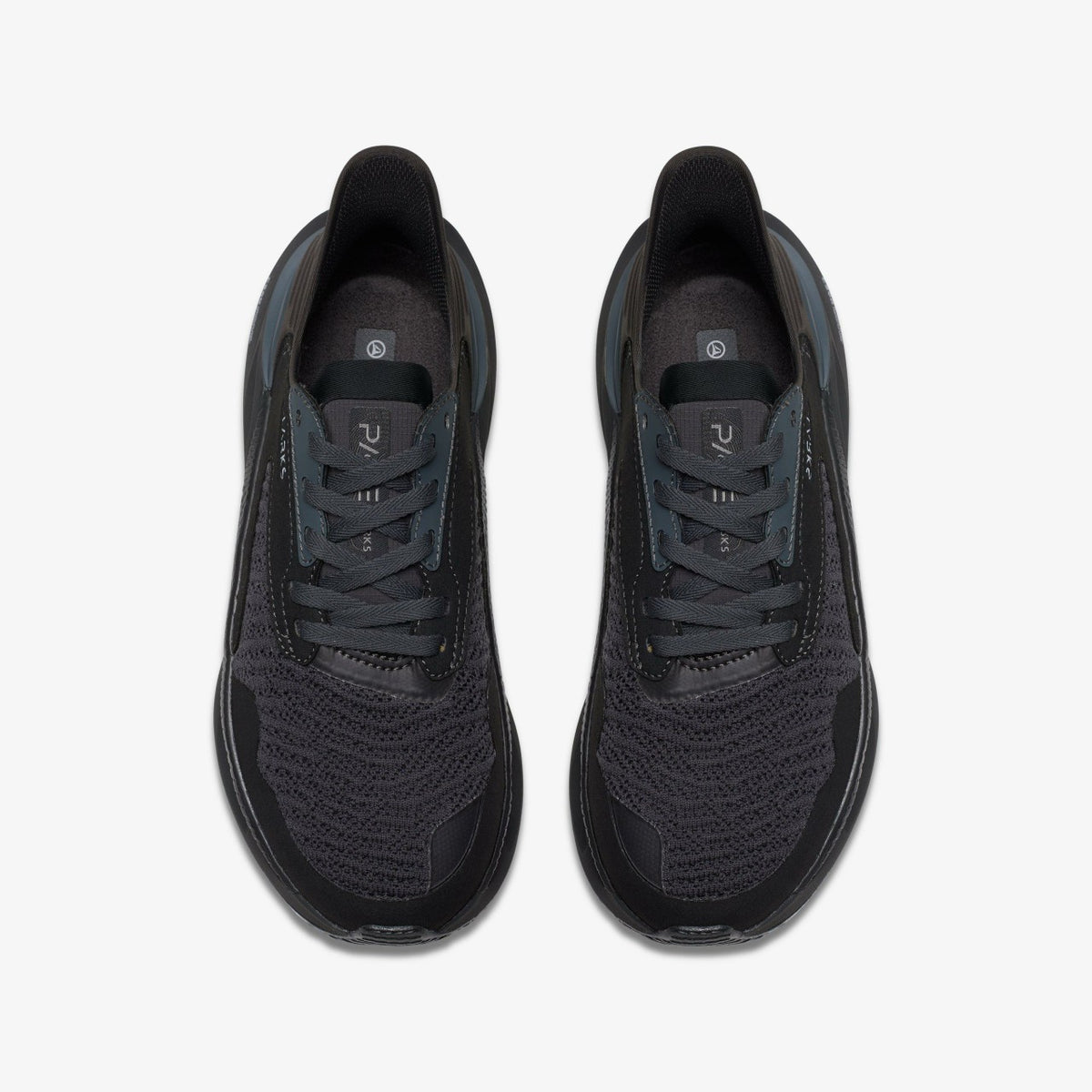Clarks Pace Black