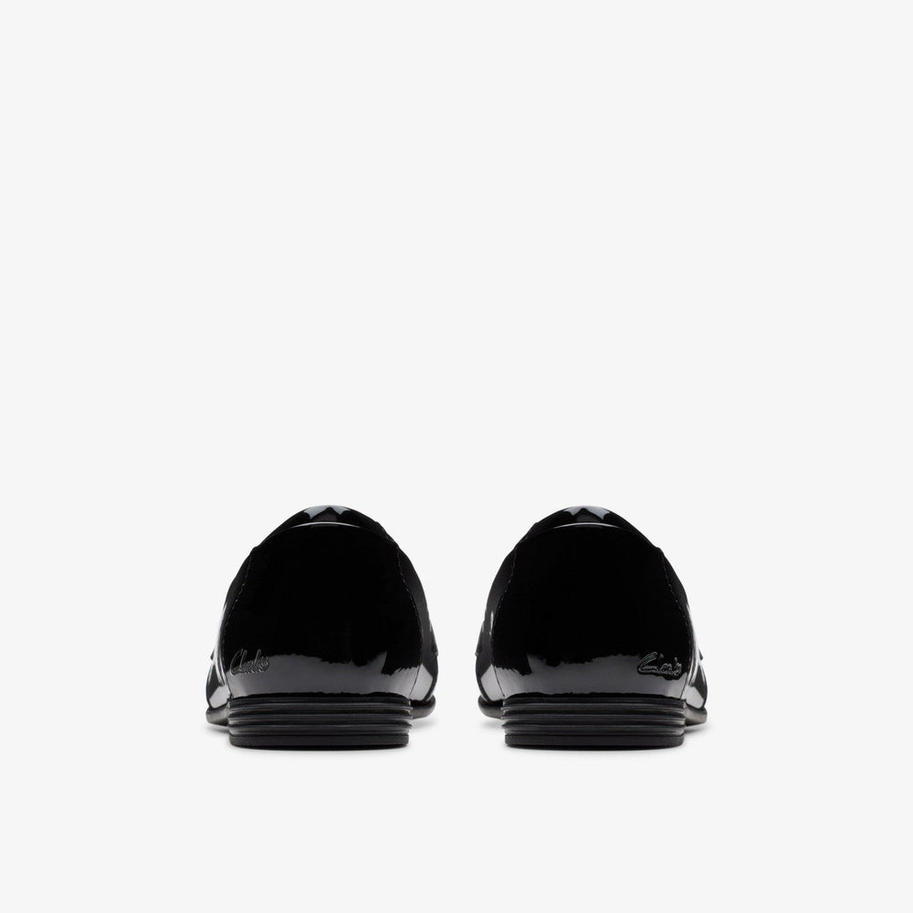 Finja Loafer Older Black Patent