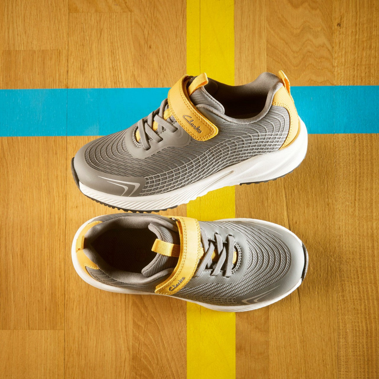 Deyes Dash Kid Grey Synthetic