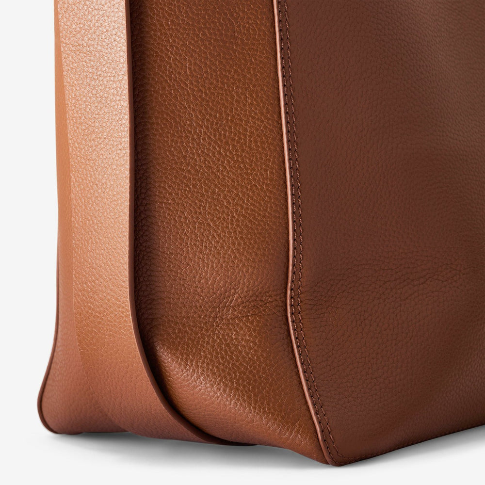 Bucket Tote Tan Leather