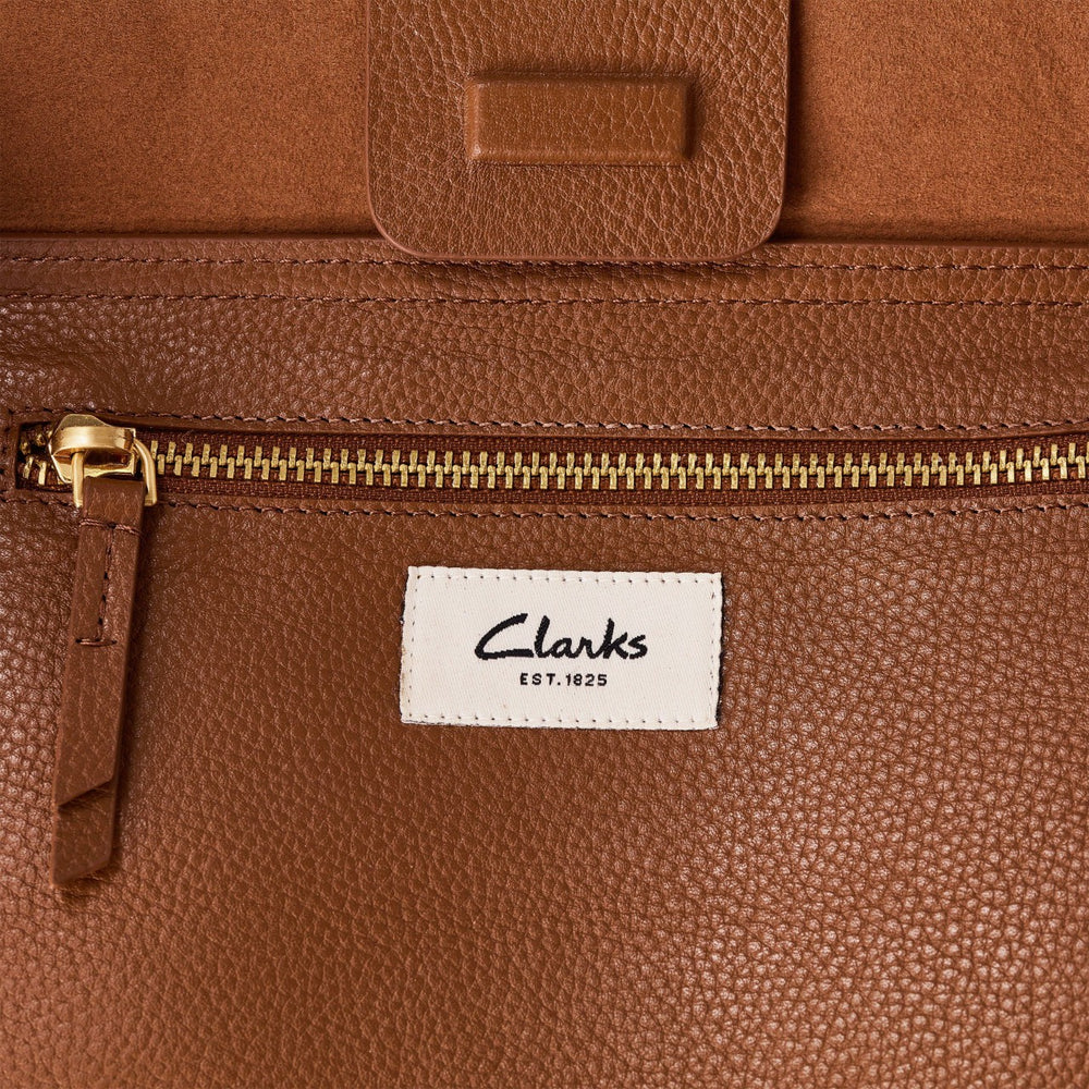 Bucket Tote Tan Leather