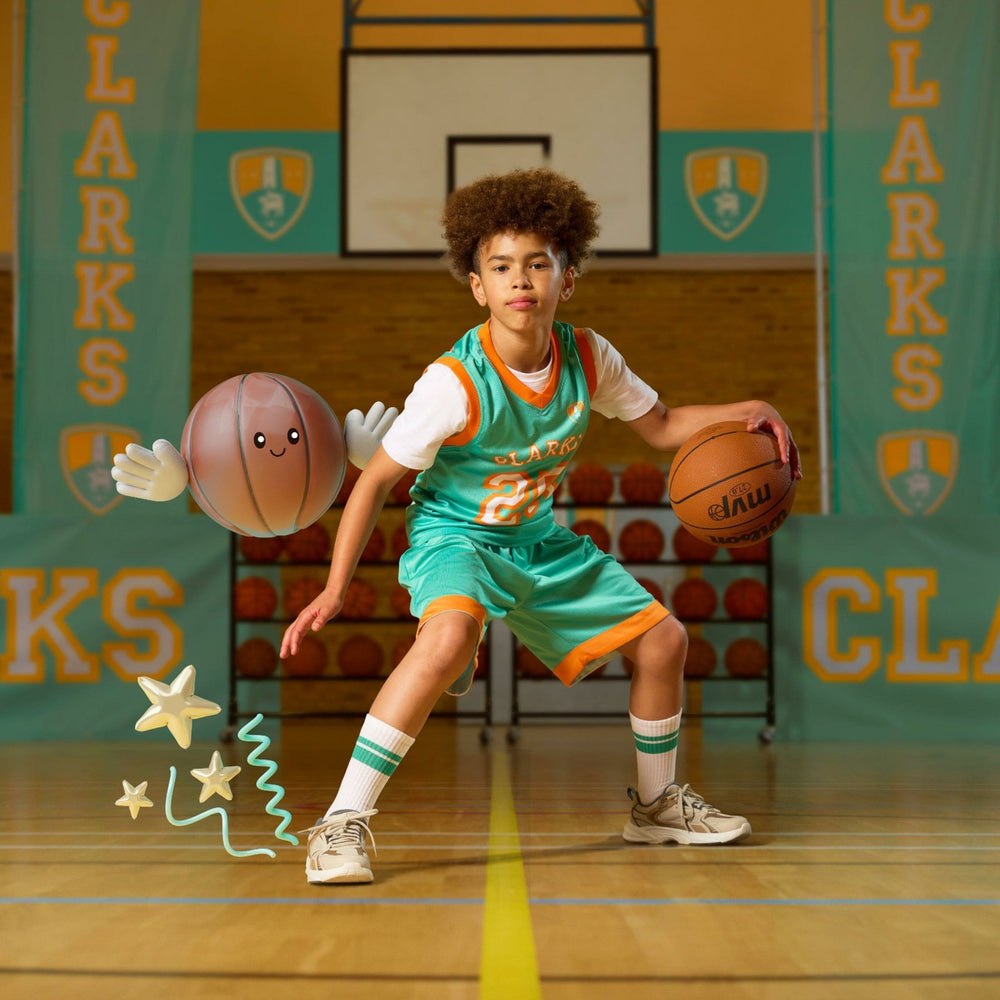 Crafton Move Youth Beige Combination