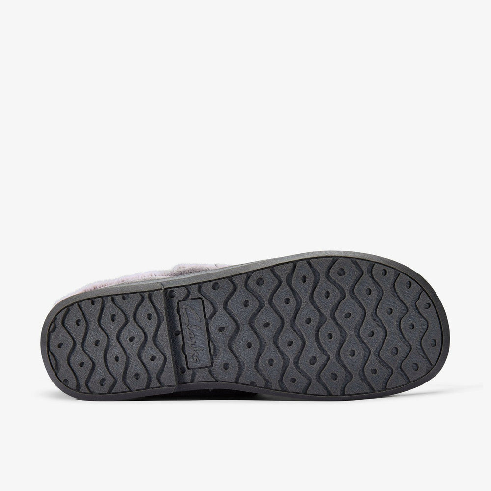 Evelyn Mule Grey