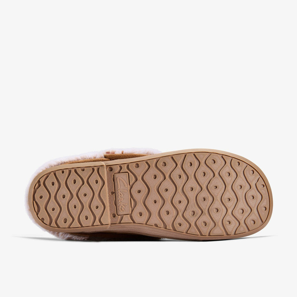 Evelyn Mule Tan