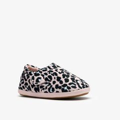 Fluffy Snug Kid Blush Pink Print