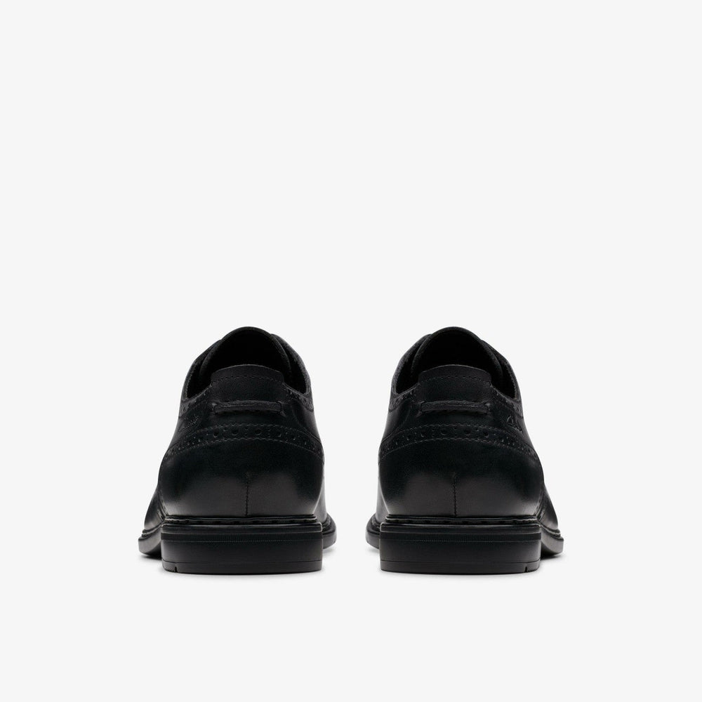 Banbury Tip Black Leather