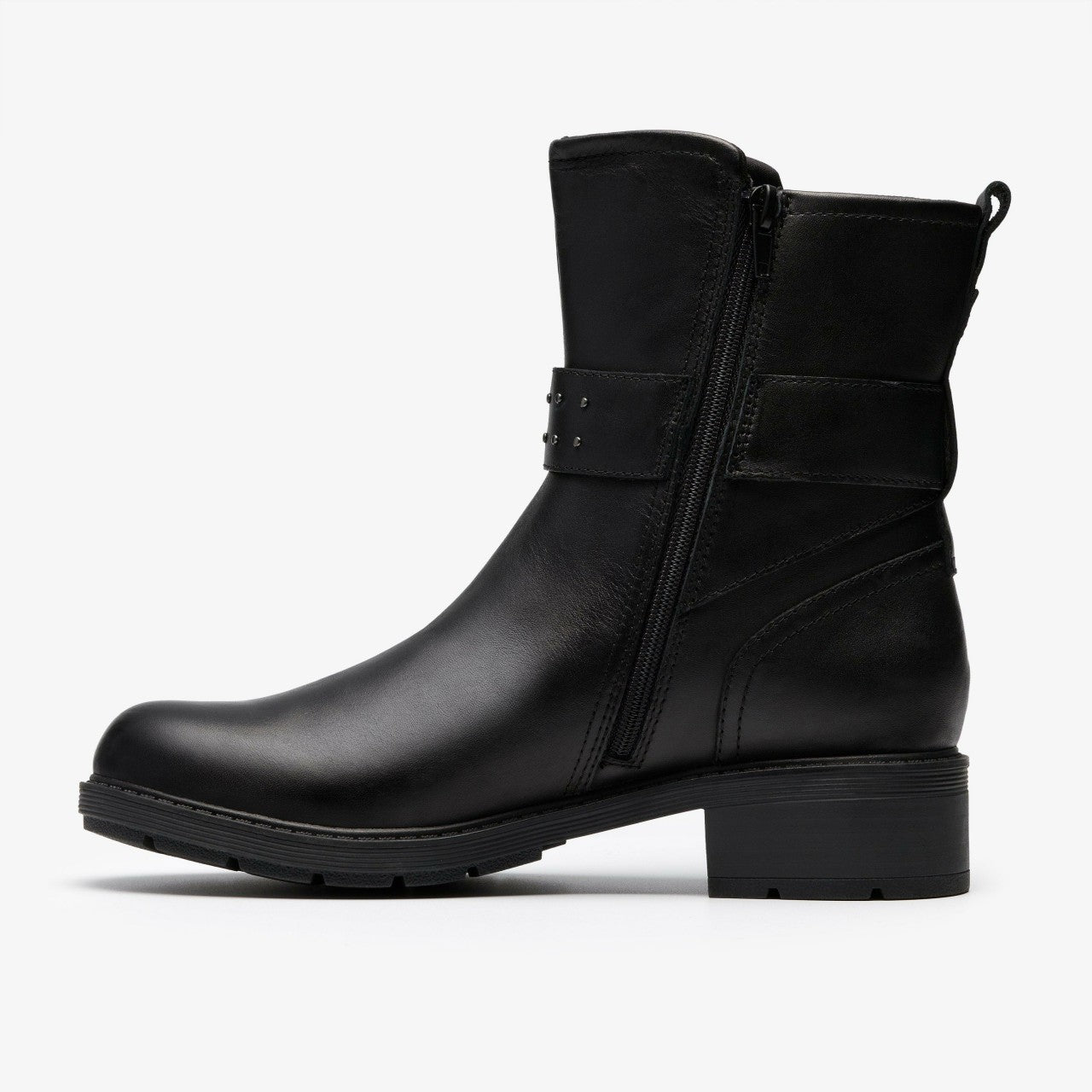 Hearth Buckle Black Leather