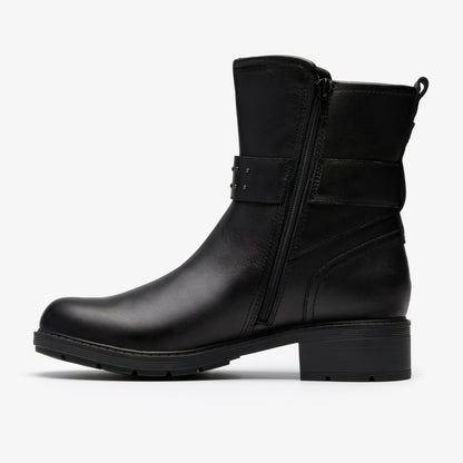 Hearth Buckle Black Leather