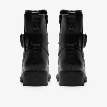 Hearth Buckle Black Leather