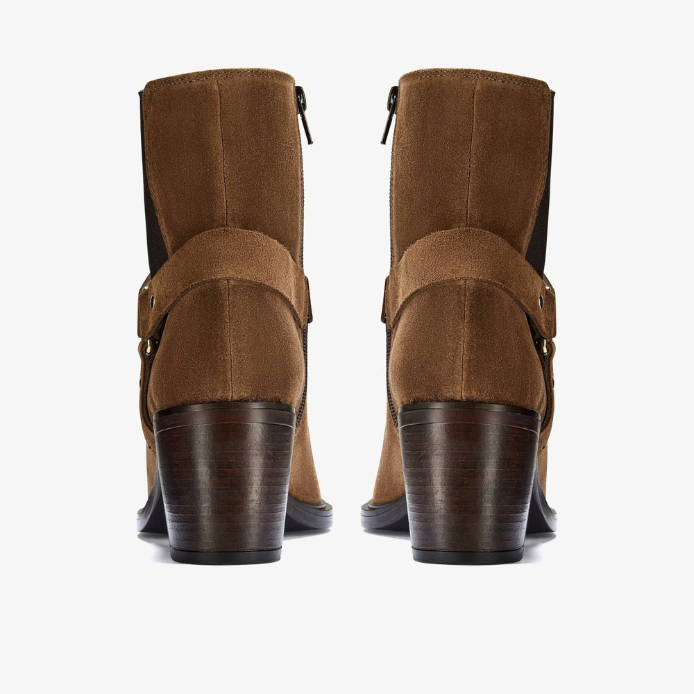 Jesse Buckle Dark Tan Suede