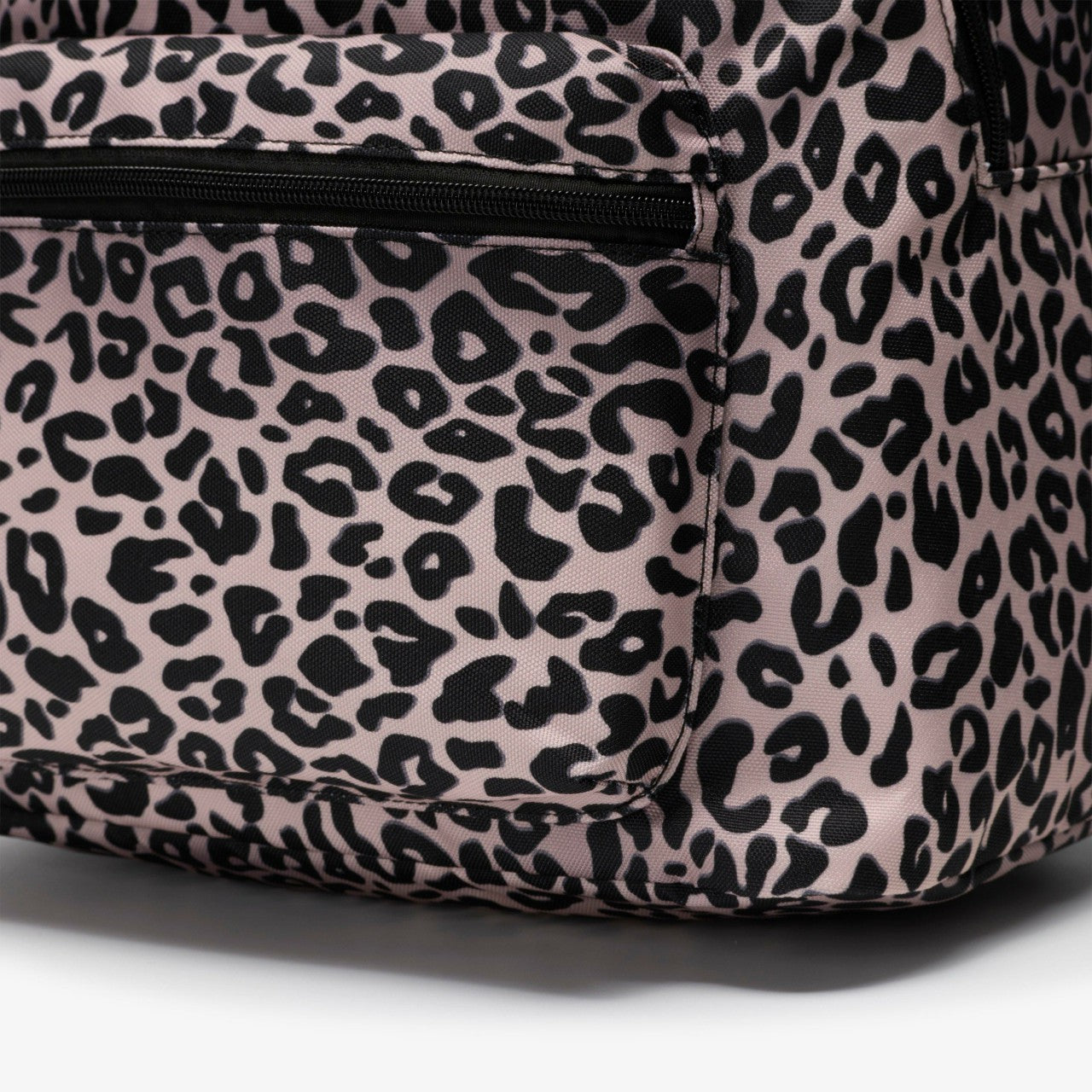 Motion Backpack Leopard Print
